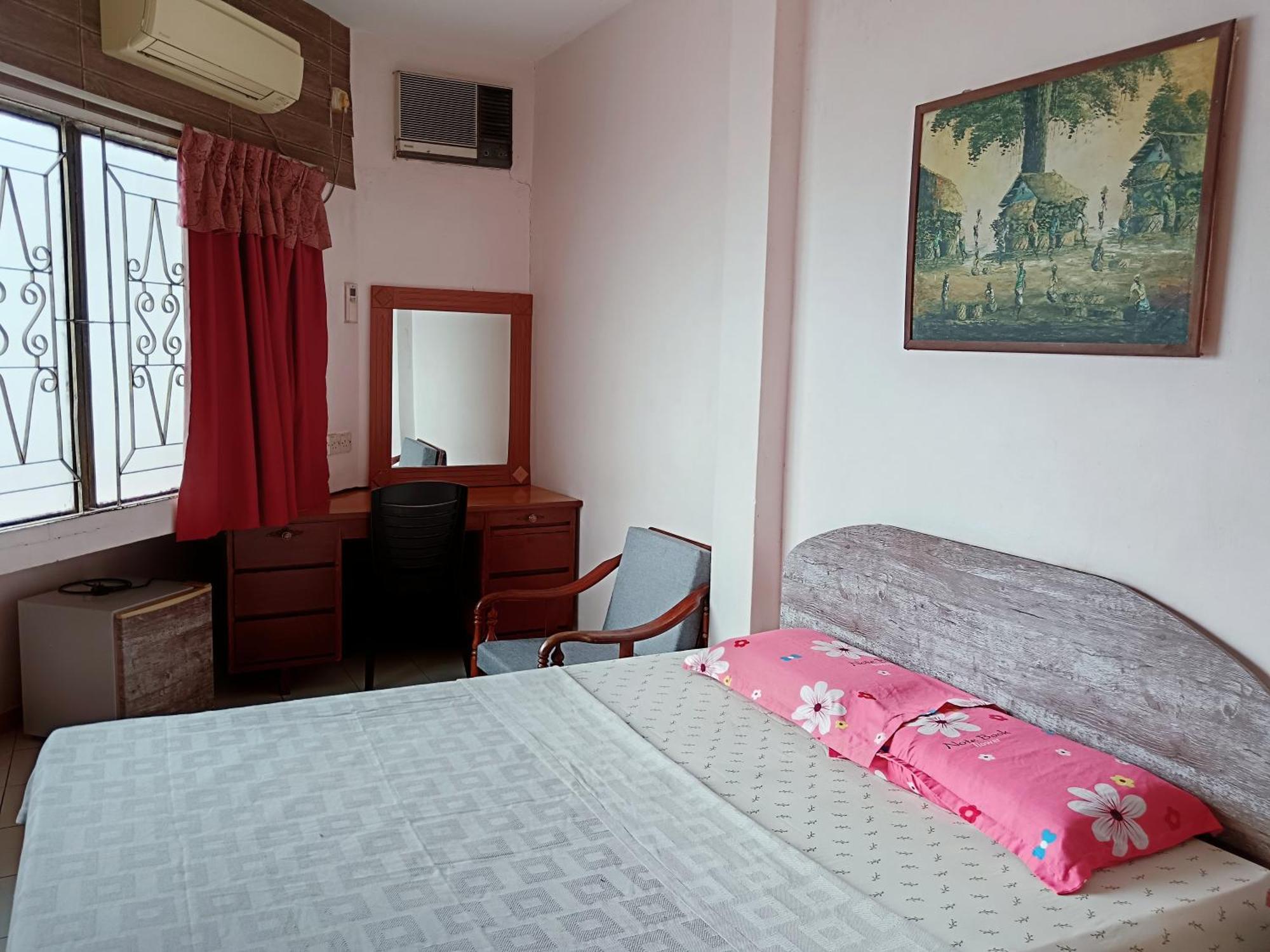 New Budget Inn Hotel Chukai Exteriér fotografie